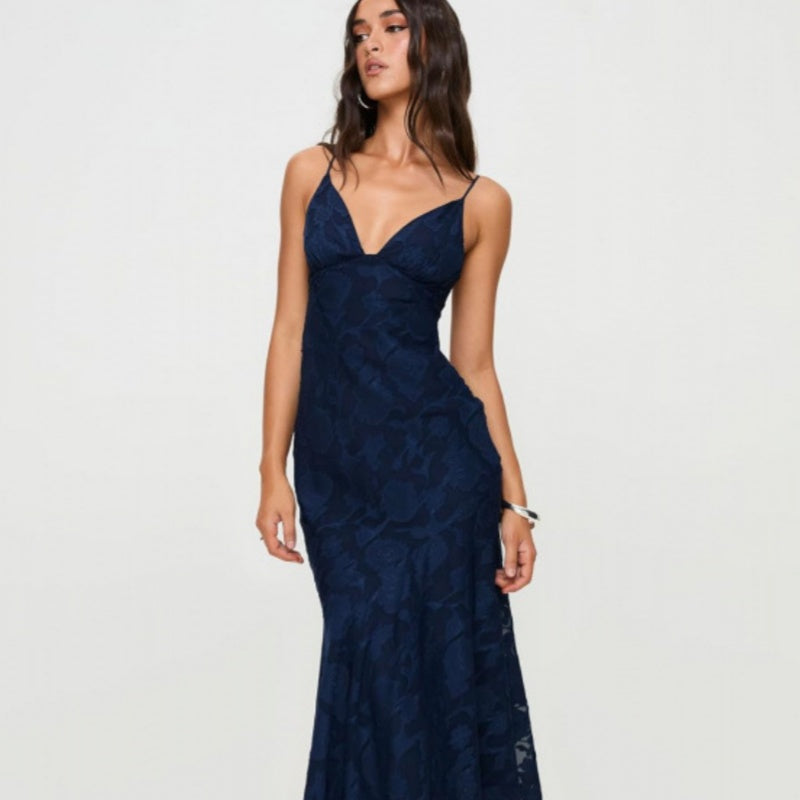 Sexy Innocent And Elegant Womens Dress