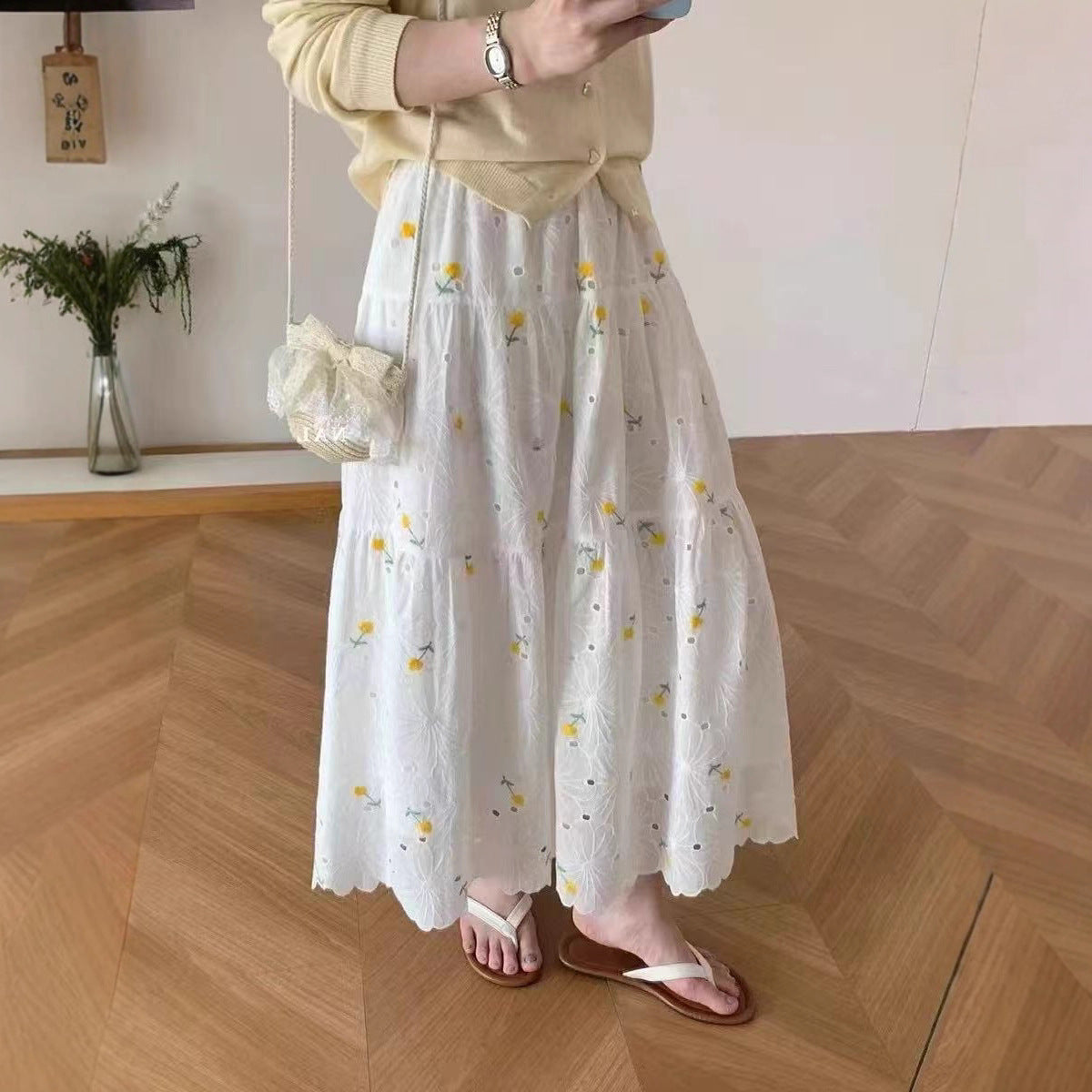 Sweet Mori-Style Embroidered Hollow-Out Lace Skirt