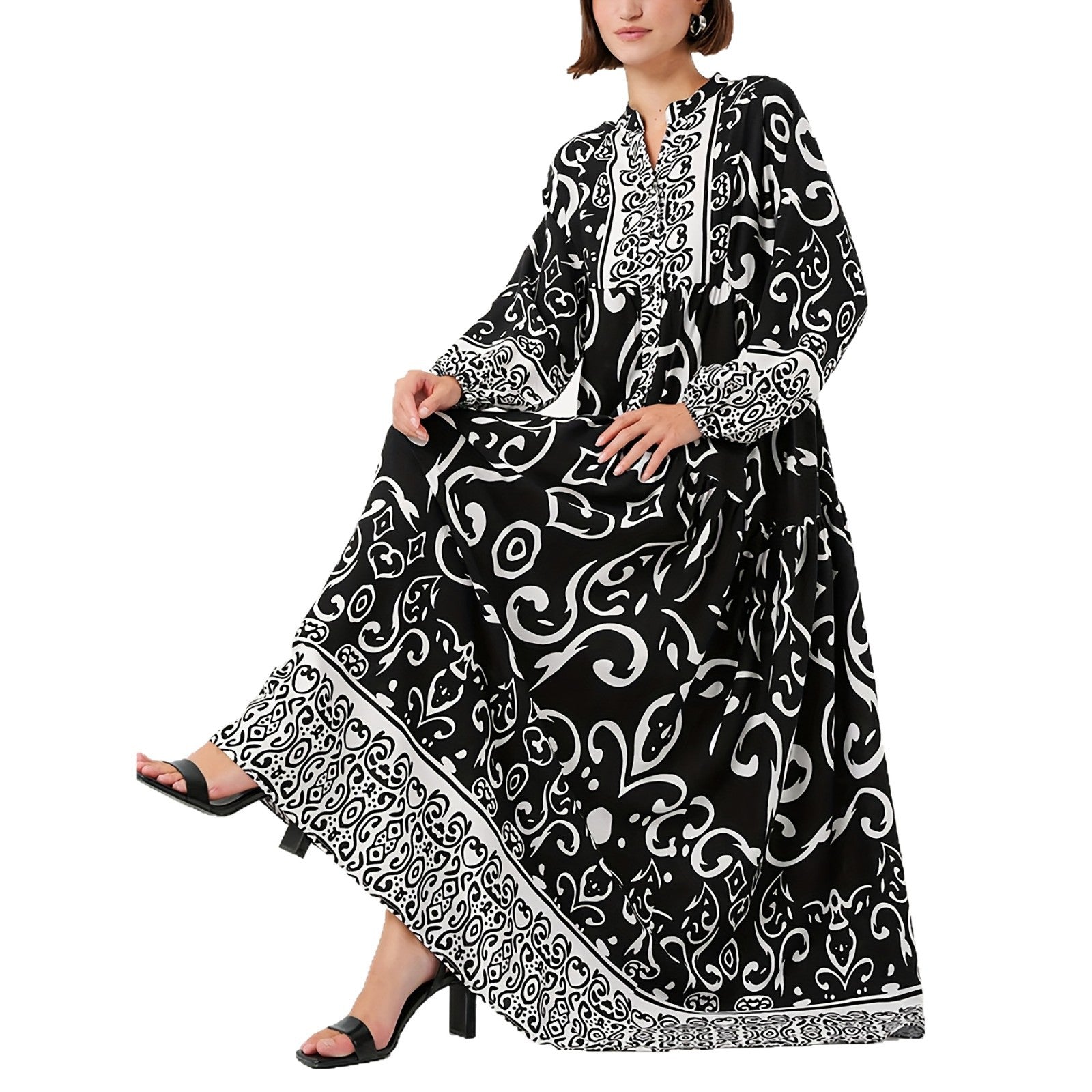 Elegant Loose-fitting Black Robe For Women