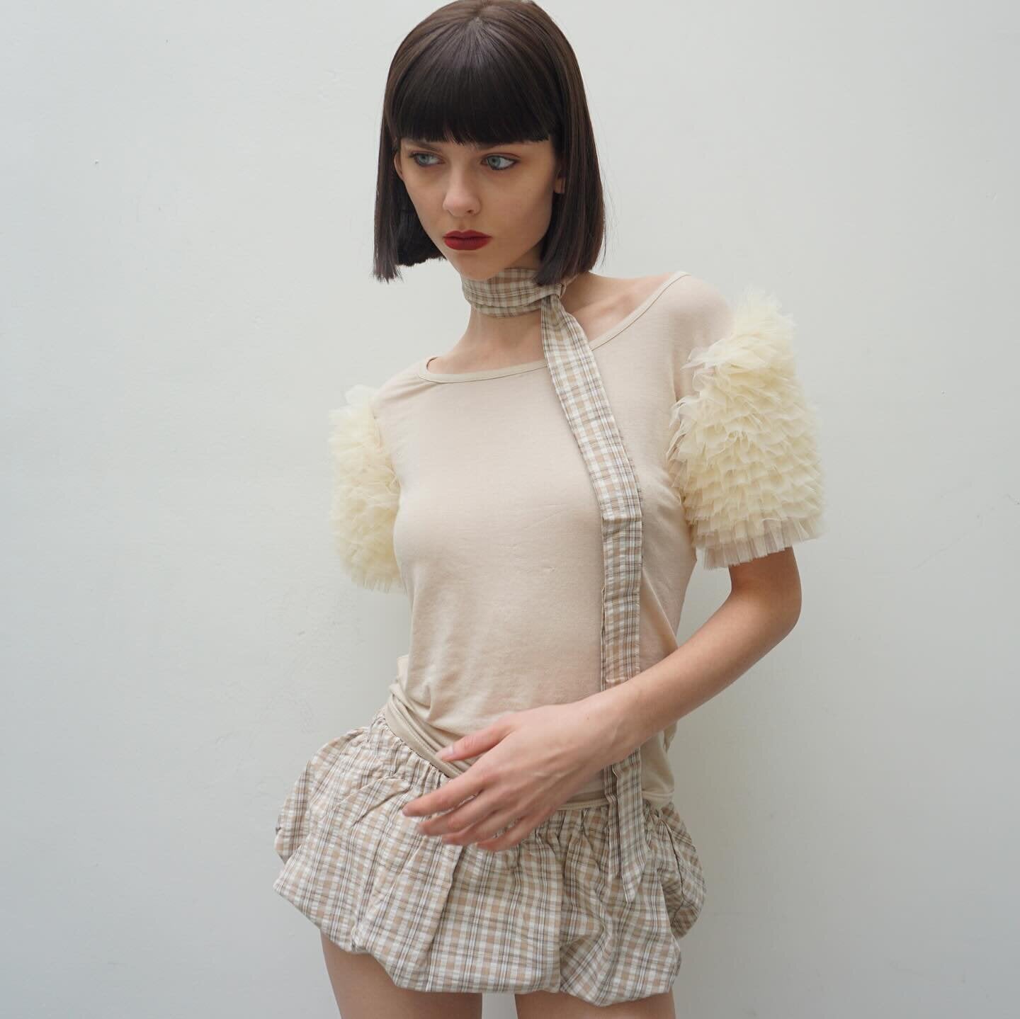 Women's Ultra-short Skirt With An Elastic Waistband